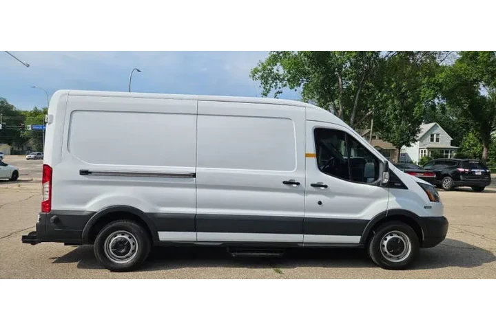 $21990 : 2015 Transit 350 image 5