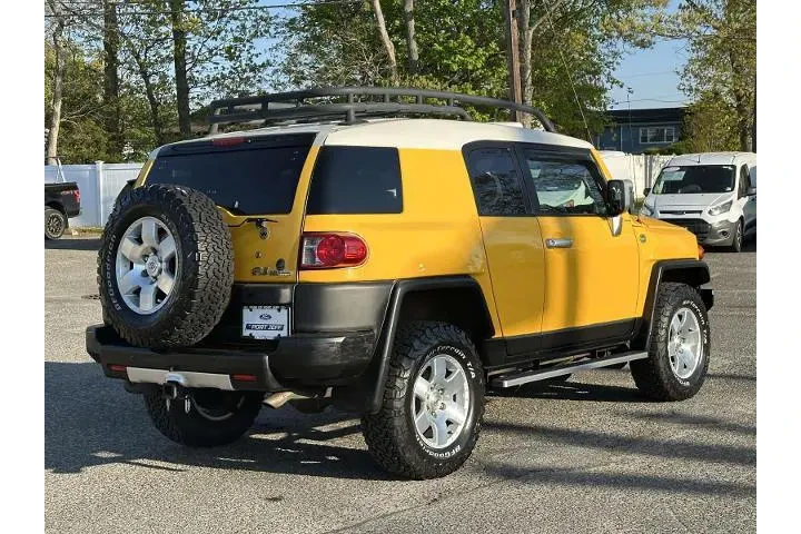 $25250 : Toyota FJ Cruiser 2007 4dr S image 6
