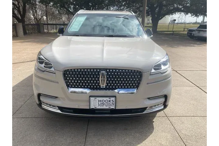$39980 : Lincoln Aviator 2023 AWD Res image 9
