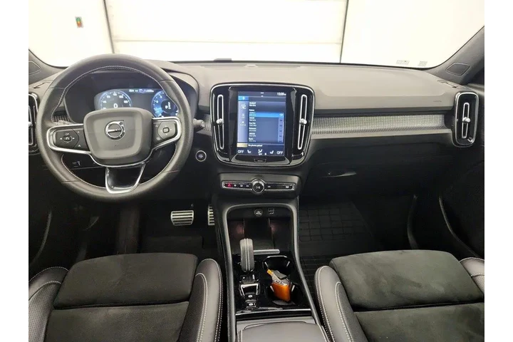 $24998 : Volvo XC40 2021 AWD T5 R-Des image 9