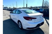 $9980 : 2019 Elantra SE Auto thumbnail