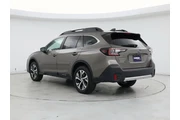 $24998 : Subaru Outback 2022 AWD Limi thumbnail