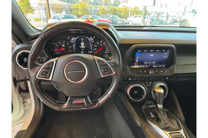 2023 Camaro RWD Coupe 2SS image 8