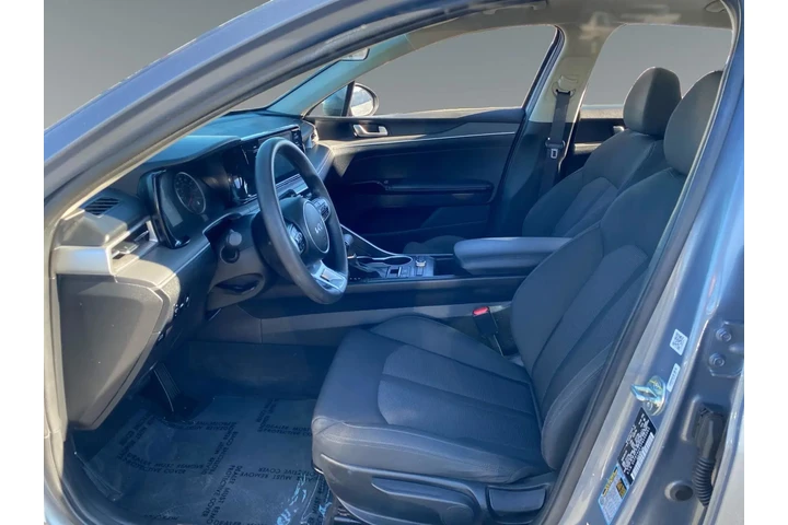 $28655 : Kia K5 2023 LXS 4dr Sedan image 5