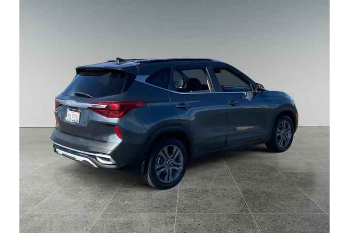 $20748 : Kia Seltos 2023 S 4dr SUV image 5