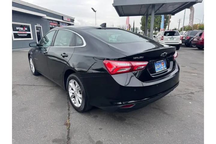 $12998 : 2019 Malibu LT image 8
