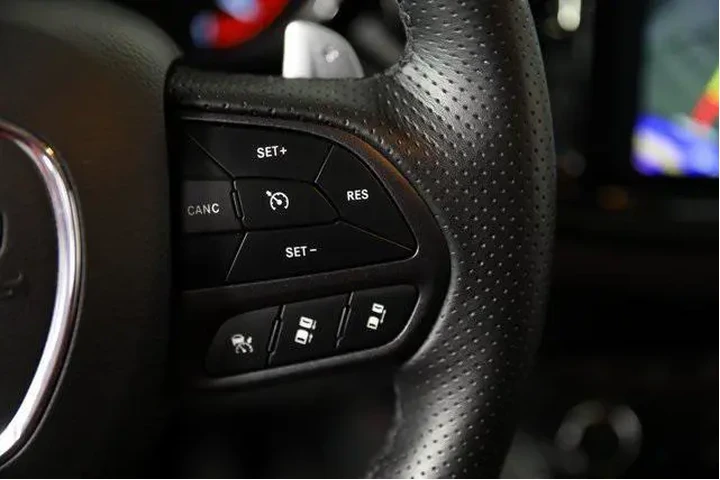 $33995 : Dodge Durango 2024 AWD GT 4d image 6