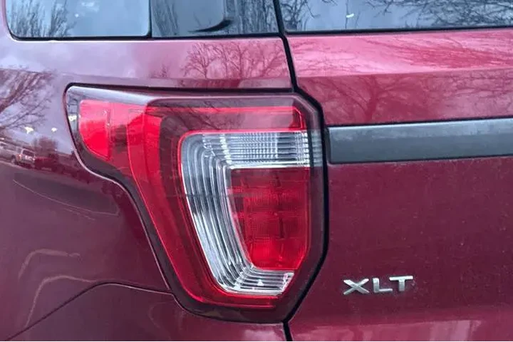 $15995 : Ford Explorer 2017 AWD XLT 4 image 8