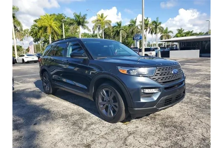 $26990 : Ford Explorer 2023 XLT 4dr S image 2