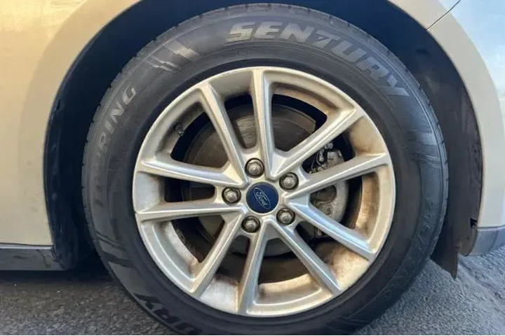 $7995 : Ford Focus 2015 SE 4dr Hatch image 7