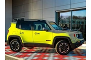 $12488 : Jeep Renegade 2017 4x4 Trail thumbnail