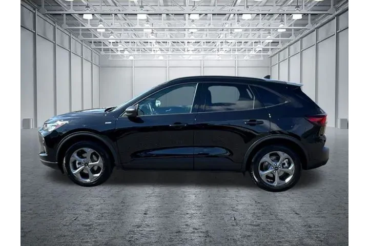 $23490 : Ford Escape 2025 ST-Line 4dr image 4