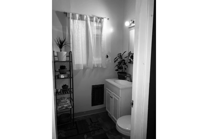 $900 : Rento cuarto image 3