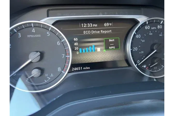 $27081 : Nissan Pathfinder 2024 S 4dr image 10