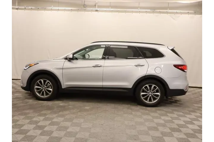 $15879 : Hyundai SANTA FE 2018 SE 4dr image 2
