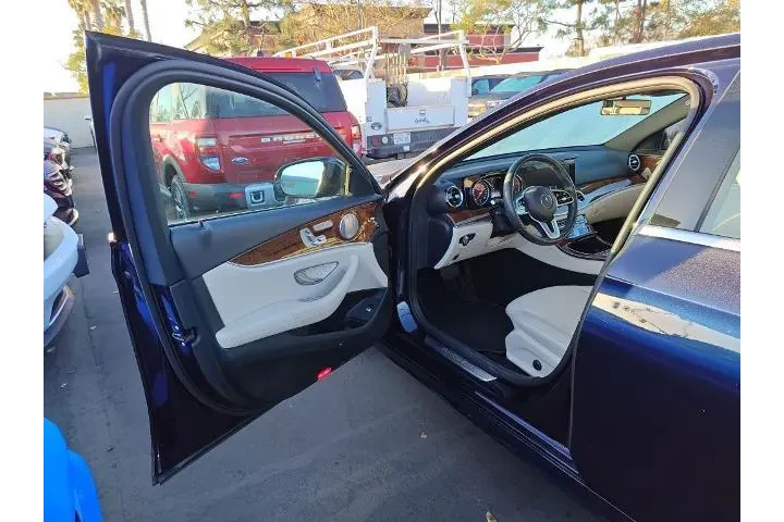 $32718 : Mercedes-Benz E-Class 2019 A image 5