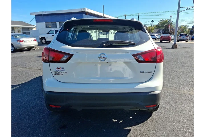 $12800 : 2017 Rogue Sport S AWD image 5