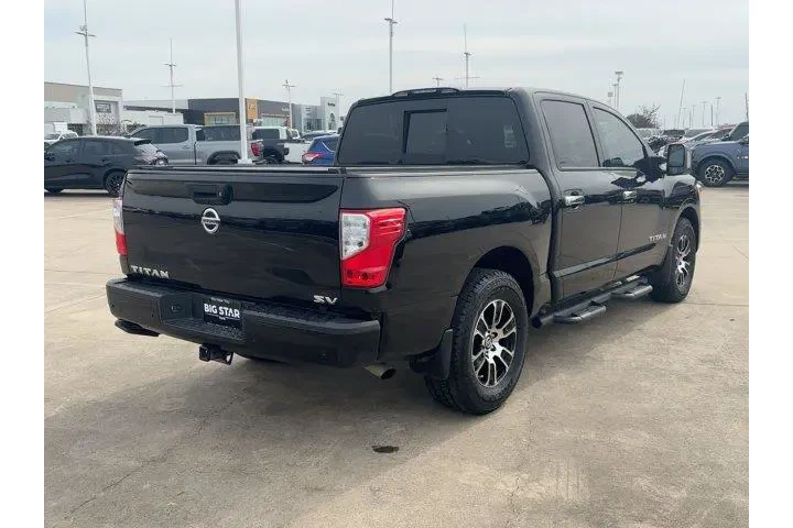 $25495 : Nissan Titan 2021 4x2 SV 4dr image 3