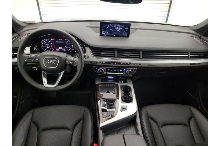 $31998 : Audi Q7 2019 AWD quattro SE image 9