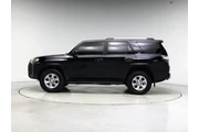 $33998 : Toyota 4Runner 2019 4x2 SR5 thumbnail