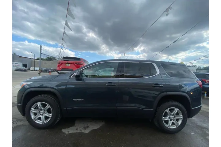 $25995 : 2019 GMC Acadia SLE-1 image 5
