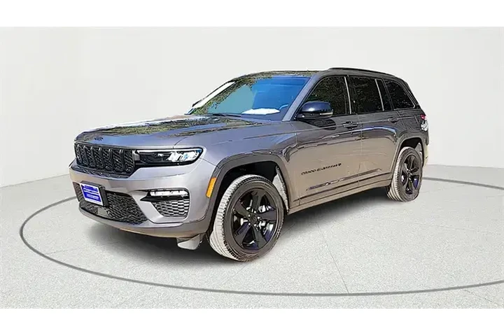 $33770 : Jeep Grand Cherokee 2024 4x4 image 3