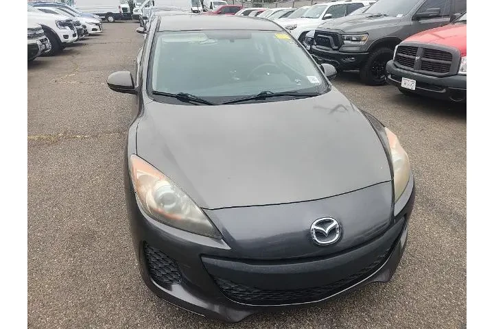 $8491 : Mazda Mazda3 2013 i Touring image 2