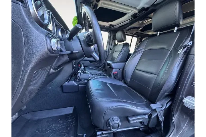 $28560 : Jeep Wrangler Unlimited 2020 image 9