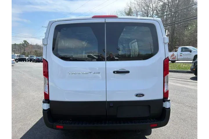 $32995 : Ford Transit 2024 250 3dr LW image 4