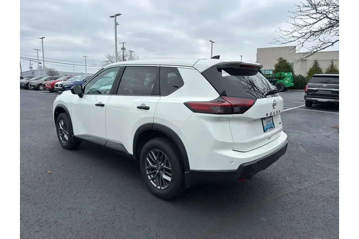 $23995 : Nissan Rogue 2024 AWD S 4dr image 4