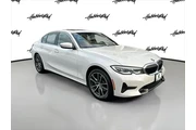 $30495 : BMW 3 Series 2022 AWD 330i x thumbnail