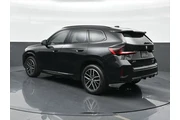 $33840 : BMW X1 2023 AWD xDrive28i 4d thumbnail