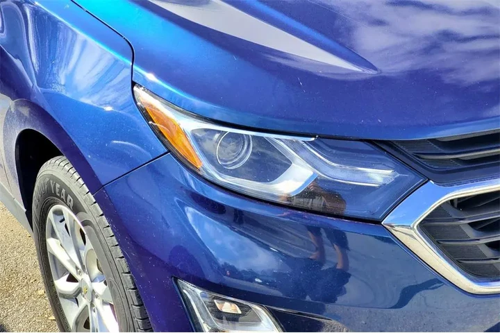 $16991 : Chevrolet Equinox 2019 LT 4d image 2