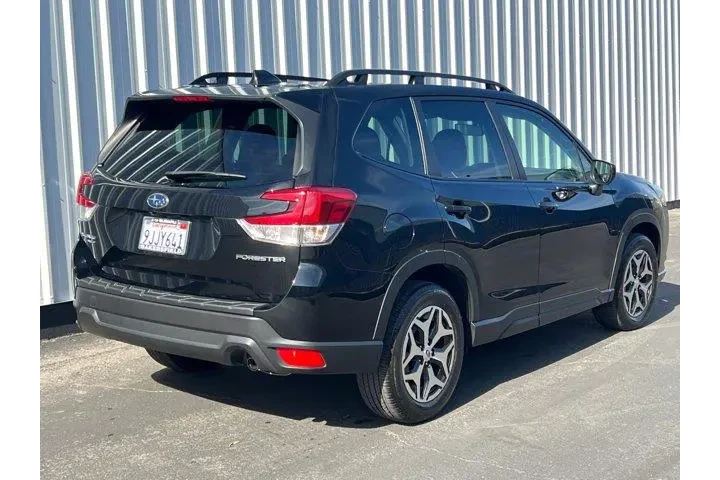 $28494 : Subaru Forester 2023 AWD Pre image 6