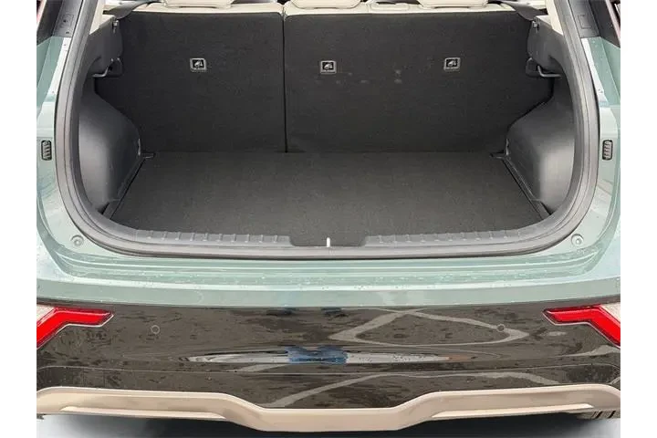 $19988 : Kia Niro EV 2023 Wind 4dr Cr image 4