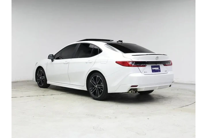 $33998 : Toyota Camry 2025 XSE 4dr Se image 2