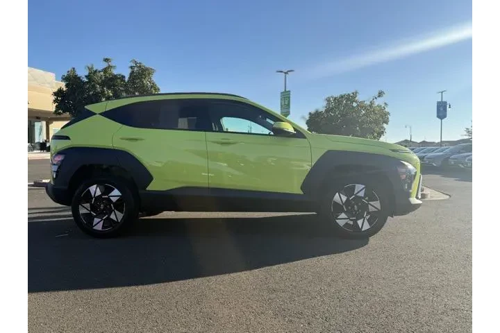 $27278 : Hyundai KONA 2025 AWD SEL Co image 9