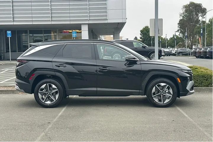 $31990 : Hyundai TUCSON 2025 AWD SEL image 3