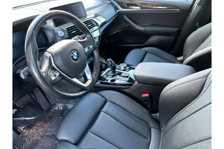 $25990 : BMW X3 2021 AWD xDrive30e 4d image 9