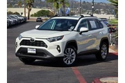 $27995 : Toyota RAV4 2022 XLE Premium thumbnail