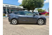 $30773 : Tesla Model Y 2024 AWD Long thumbnail