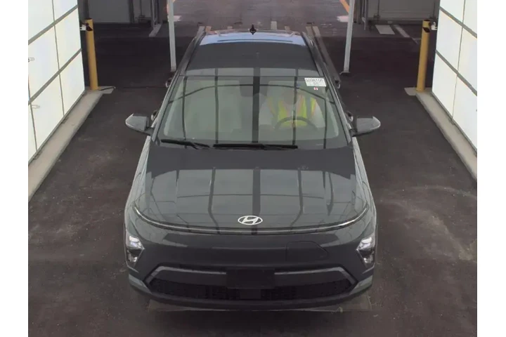 $20990 : Hyundai KONA Electric 2024 S image 2