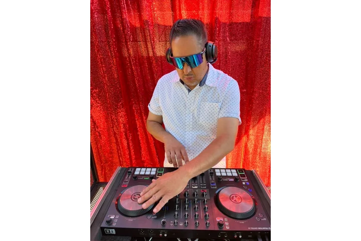 Dj Tony Reyes image 7