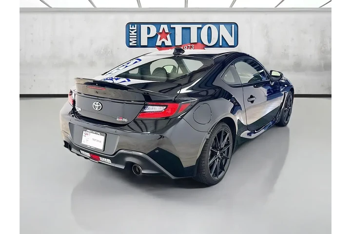 $30211 : Toyota GR86 2023 Premium 2dr image 7