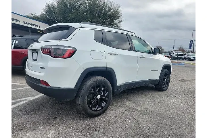 $18498 : Jeep Compass 2024 4x4 Latitu image 3