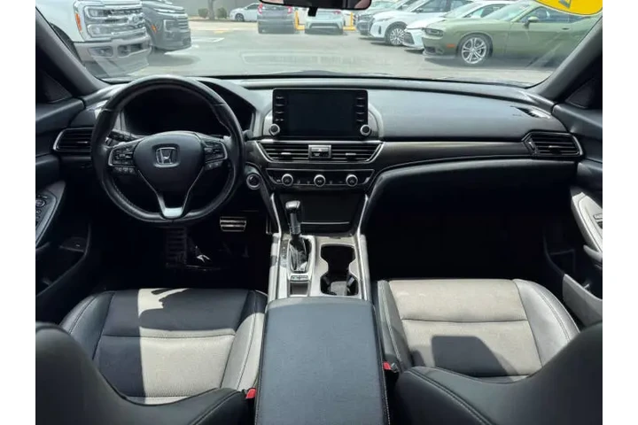 $13999 : 2019 Honda Accord image 3