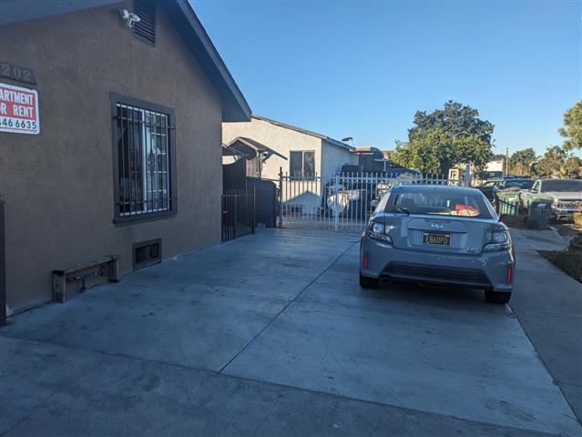 $1850 : 1 Rec  Remodelado con Parking image 2