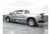 $33244 : Chevrolet Silverado 1500 202 thumbnail