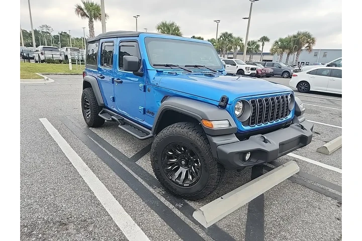 $31500 : Jeep Wrangler 2025 4x4 Sport image 1
