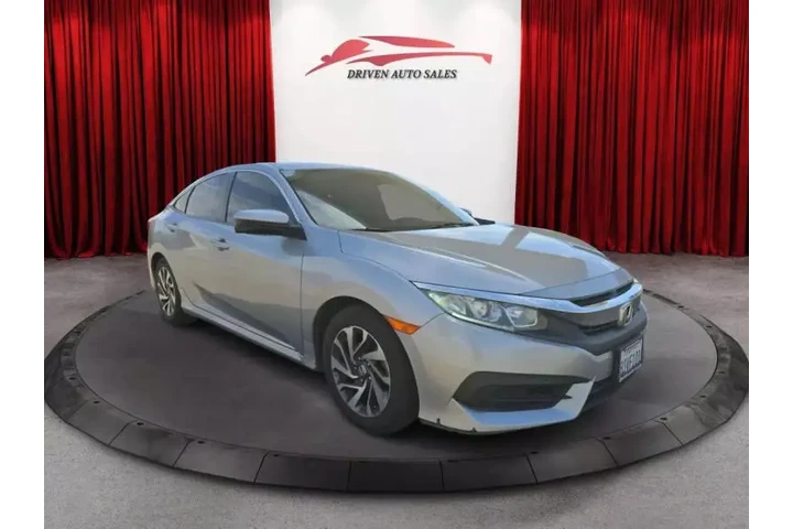 $13999 : 2018 Civic EX image 4